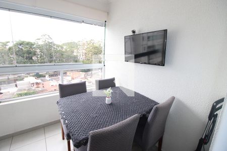 Sala / Cozinha - Varanda de apartamento à venda com 2 quartos, 45m² em Vila Carmosina, São Paulo