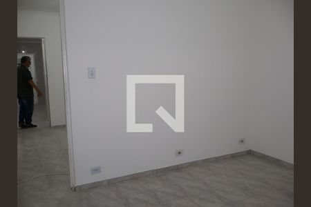 Quarto 1 de casa para alugar com 2 quartos, 90m² em Jardim Sapopemba, São Paulo