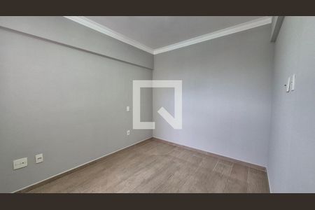 Apartamento à venda com 3 quartos, 60m² em Jardim das Maravilhas, Santo André