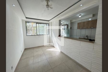 Sala de apartamento para alugar com 2 quartos, 45m² em Honório Gurgel, Rio de Janeiro