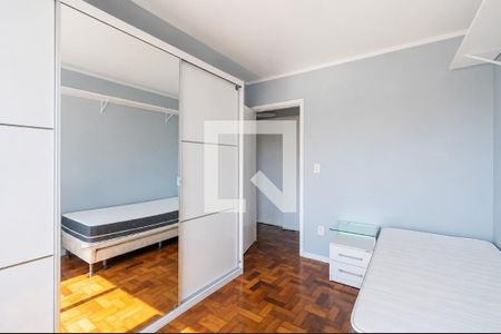 Quarto 3 de apartamento para alugar com 3 quartos, 85m² em Partenon, Porto Alegre