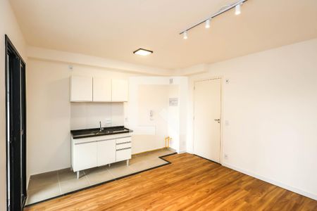 Sala e Cozinha de apartamento para alugar com 2 quartos, 38m² em Cambuci, São Paulo
