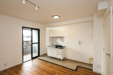 Sala e Cozinha de apartamento para alugar com 2 quartos, 38m² em Cambuci, São Paulo