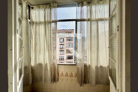 Apartamento à venda com 2 quartos, 74m² em Copacabana, Rio de Janeiro