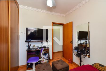 Quarto 1 de apartamento à venda com 3 quartos, 187m² em Sagrada Família, Belo Horizonte