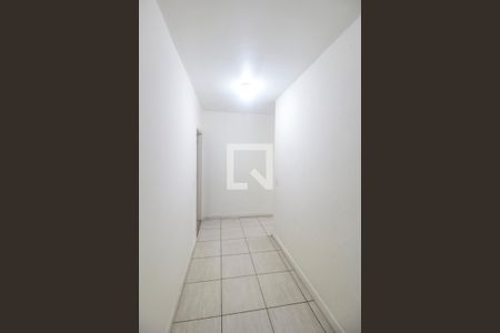 Corredor de casa para alugar com 4 quartos, 247m² em Parque Viana, Barueri