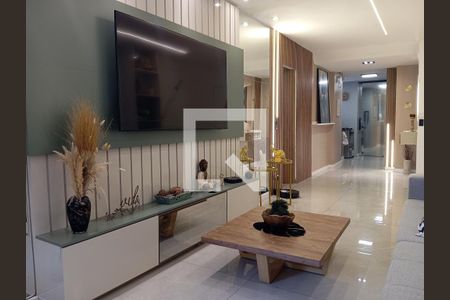 Sala de apartamento para alugar com 2 quartos, 85m² em Barra da Tijuca, Rio de Janeiro