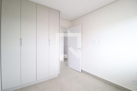Quarto 1 de apartamento para alugar com 3 quartos, 101m² em Copacabana, Uberlândia