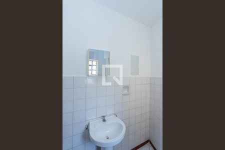 Banheiro de casa para alugar com 1 quarto, 70m² em Parque Monteiro Soares, São Paulo