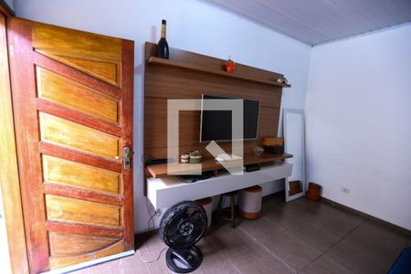 Sala de casa à venda com 2 quartos, 85m² em Vila Mangalot, São Paulo