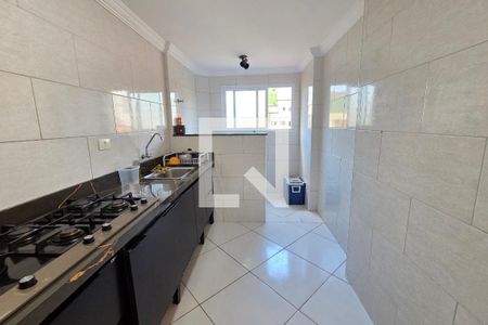 Cozinha de apartamento para alugar com 3 quartos, 116m² em Canto do Forte, Praia Grande