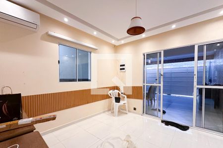 Sala de casa para alugar com 3 quartos, 120m² em Alvarenga, São Bernardo do Campo