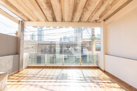 Varanda  de casa à venda com 2 quartos, 155m² em Vila Osasco, Osasco