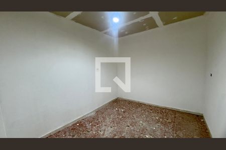 Quarto 1 de casa para alugar com 3 quartos, 237m² em Vila Sao Rafael, Guarulhos