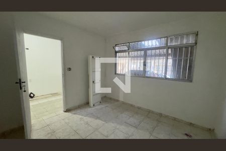 Quarto 2 de casa para alugar com 3 quartos, 237m² em Vila Sao Rafael, Guarulhos