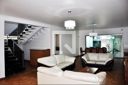 Sala de casa para alugar com 3 quartos, 250m² em Jardim Sao Jose, São Paulo