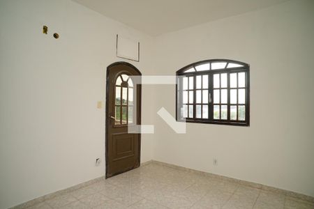 Quarto 1 de casa para alugar com 2 quartos, 100m² em Jacaroá, Maricá