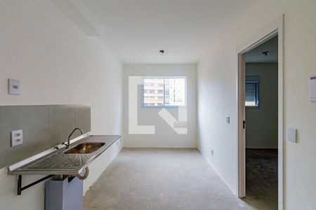 Sala/cozinha de apartamento para alugar com 1 quarto, 24m² em Barra Funda, São Paulo