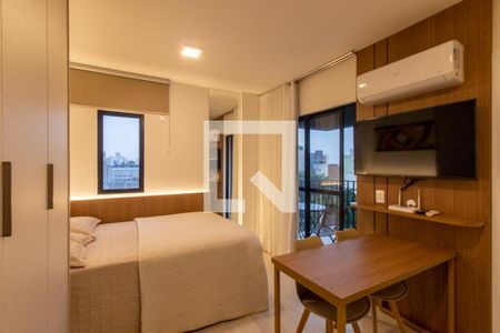 Sala/Quarto de apartamento para alugar com 1 quarto, 23m² em Novo Mundo, Curitiba