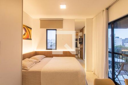 Sala/Quarto de apartamento para alugar com 1 quarto, 23m² em Novo Mundo, Curitiba