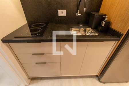 Sala/Quarto de apartamento para alugar com 1 quarto, 23m² em Novo Mundo, Curitiba