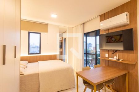 Sala/Quarto de apartamento para alugar com 1 quarto, 23m² em Novo Mundo, Curitiba