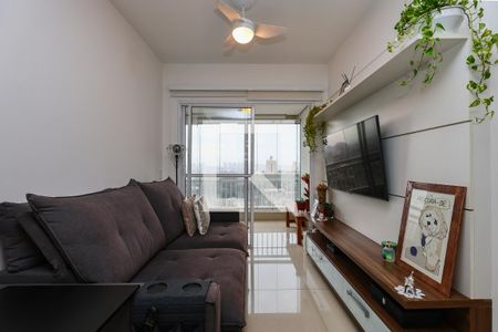 Sala de apartamento à venda com 2 quartos, 64m² em Vila Suzana, São Paulo