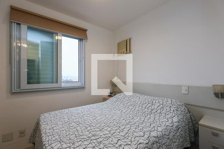 Suíte de apartamento à venda com 2 quartos, 64m² em Vila Suzana, São Paulo