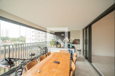 Varanda gourmet de apartamento à venda com 4 quartos, 231m² em Vila Clementino, São Paulo