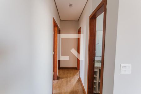 Corredor de apartamento à venda com 3 quartos, 186m² em Sagrada Família, Belo Horizonte