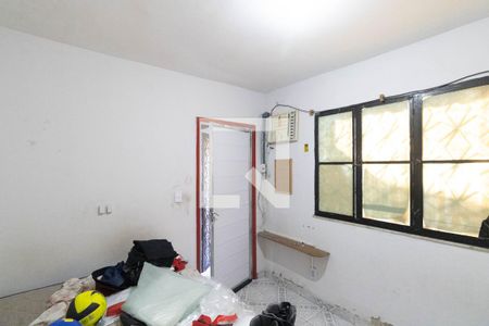 Quarto 1 de casa para alugar com 2 quartos, 53m² em Campo Grande, Rio de Janeiro