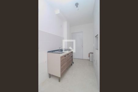 Sala/Cozinha de apartamento para alugar com 2 quartos, 50m² em Guarujá, Porto Alegre