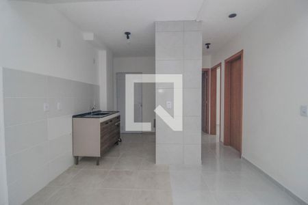 Sala/Cozinha de apartamento para alugar com 2 quartos, 50m² em Guarujá, Porto Alegre