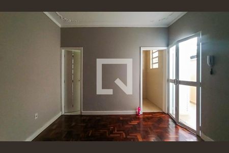 Sala e quarto  de kitnet/studio para alugar com 1 quarto, 37m² em Menino Deus, Porto Alegre