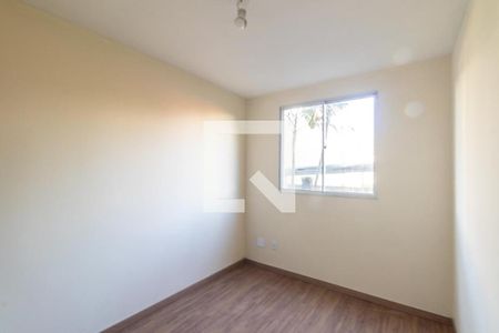 Quarto 2 de apartamento à venda com 2 quartos, 46m² em Santa Cândida, Curitiba