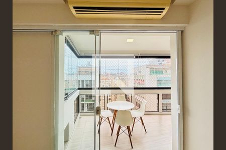 Apartamento para alugar com 3 quartos, 105m² em Copacabana, Rio de Janeiro