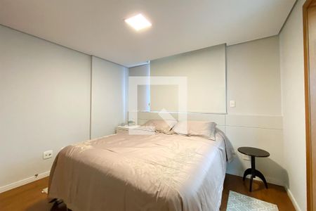 Suite  de apartamento à venda com 3 quartos, 104m² em Buritis, Belo Horizonte