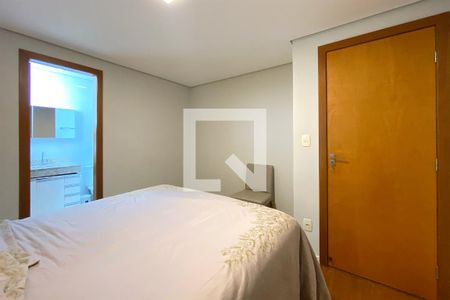 Suite  de apartamento à venda com 3 quartos, 104m² em Buritis, Belo Horizonte
