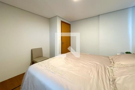 Suite  de apartamento à venda com 3 quartos, 104m² em Buritis, Belo Horizonte