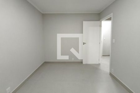 Quarto 1 de apartamento para alugar com 2 quartos, 68m² em Vila Santana, Campinas
