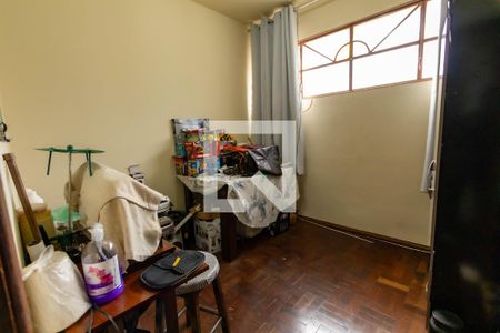 Quarto 1 de apartamento para alugar com 3 quartos, 120m² em Caiçaras, Belo Horizonte
