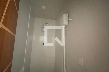 Banheiro de casa para alugar com 1 quarto, 55m² em Parque Lafaiete, Duque de Caxias