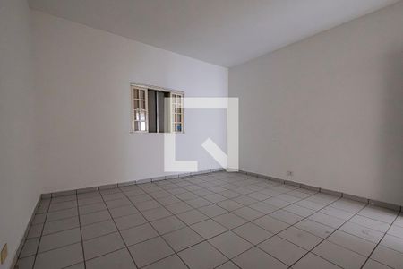 Quarto 1 de casa para alugar com 2 quartos, 135m² em Vila Madalena, São Paulo