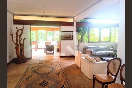 Casa à venda com 4 quartos, 658m² em Itacoatiara, Niterói