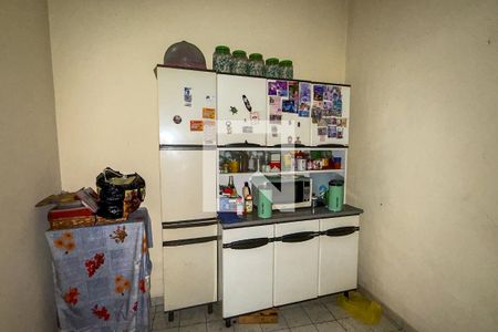 Quarto 2 de casa à venda com 3 quartos, 180m² em Bonsucesso, Rio de Janeiro