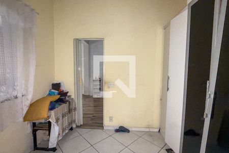 Quarto 1 de casa à venda com 3 quartos, 180m² em Bonsucesso, Rio de Janeiro