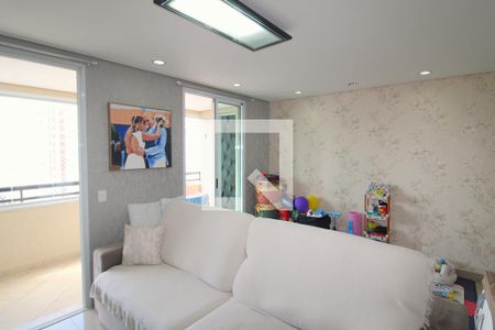 Sala de apartamento à venda com 3 quartos, 94m² em Vila Romero, São Paulo