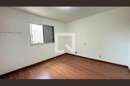 Apartamento à venda com 4 quartos, 235m² em Vila Olivo, Valinhos