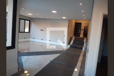 Casa à venda com 4 quartos, 200m² em Alphaville, Santana de Parnaíba