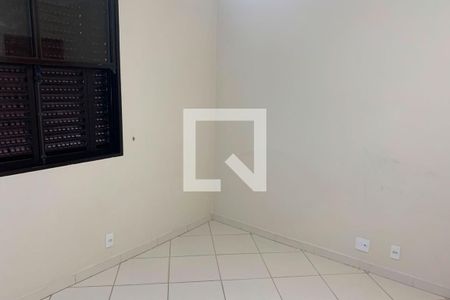 Quarto 1 de apartamento para alugar com 2 quartos, 72m² em Embaré, Santos